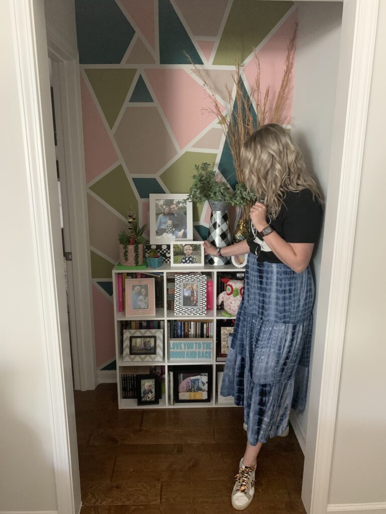 Savannah Blogger, Being Mrs. Fowler, 6 Projects to do while you are home, home update, wall mural